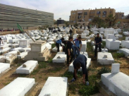 روح العطاء والتطوع للخير في "يوم الأعمال الخيرية" في المدرسة الثانوية الشاملة 